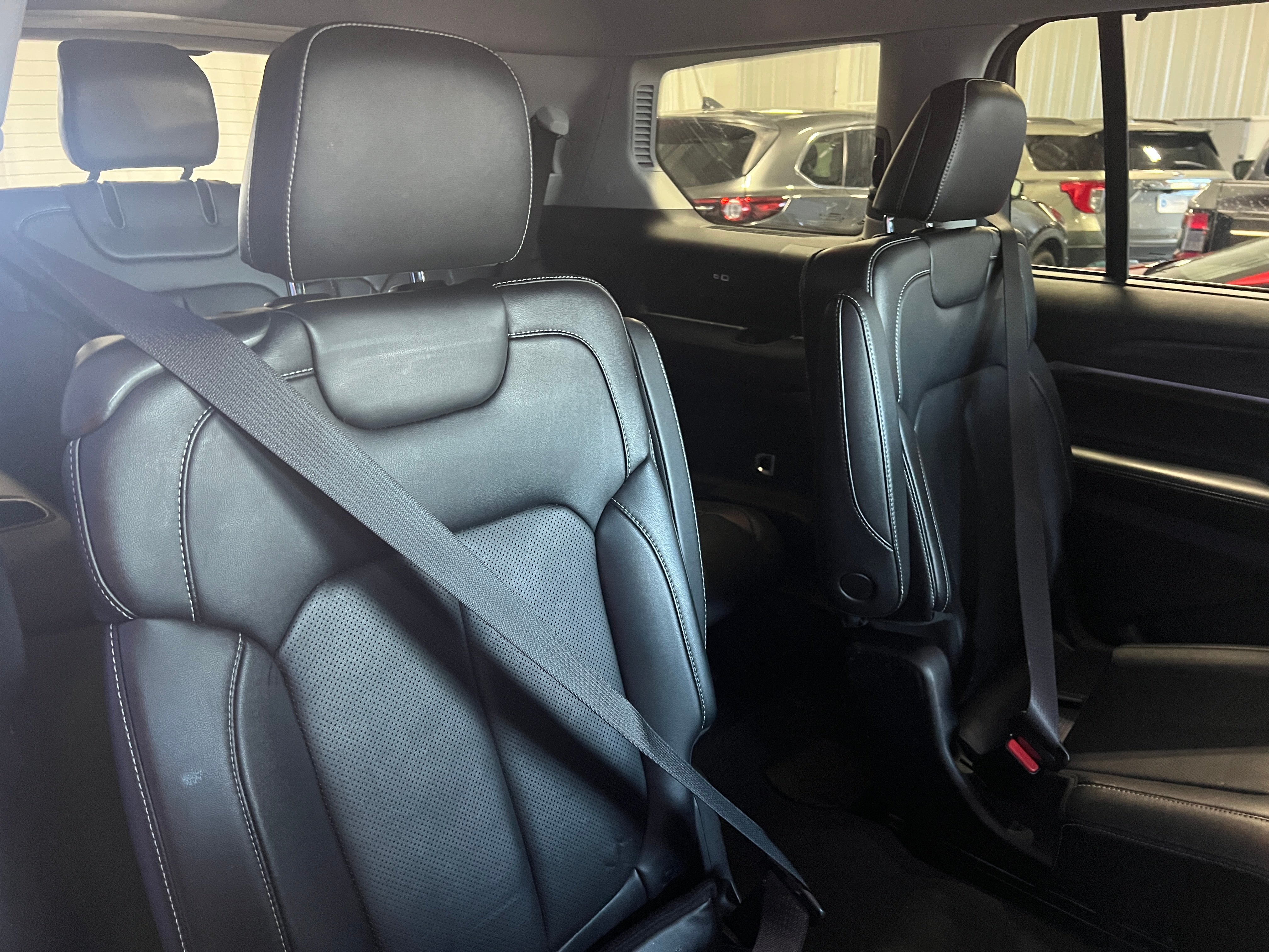 jeep grand cherokee l 2022 1C4RJKBG8N8624017 image jeep grand cherokee l 2022 1C4RJKBG8N8624017 image